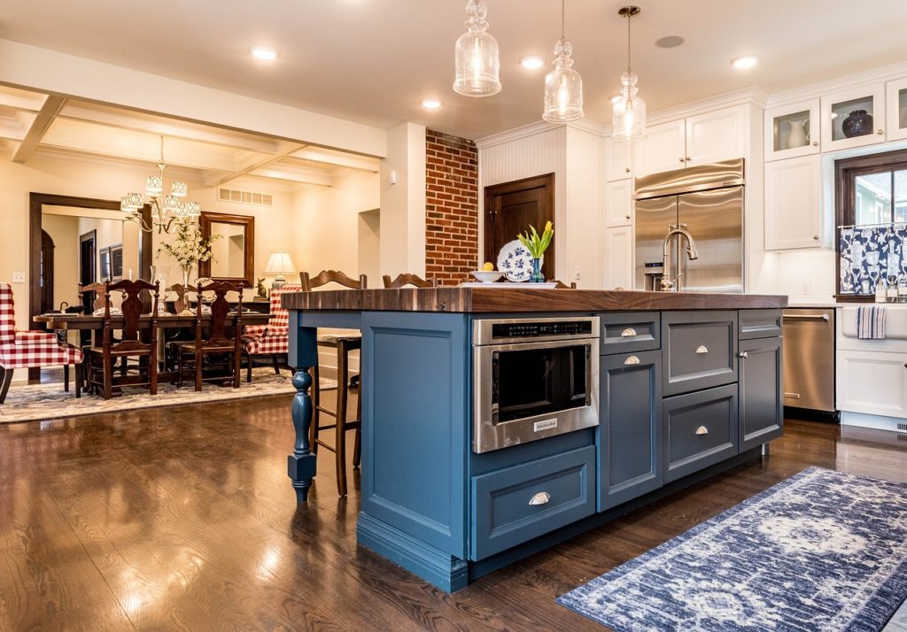 Easy Ways To Update Your Kitchen And Wow Homebuyers