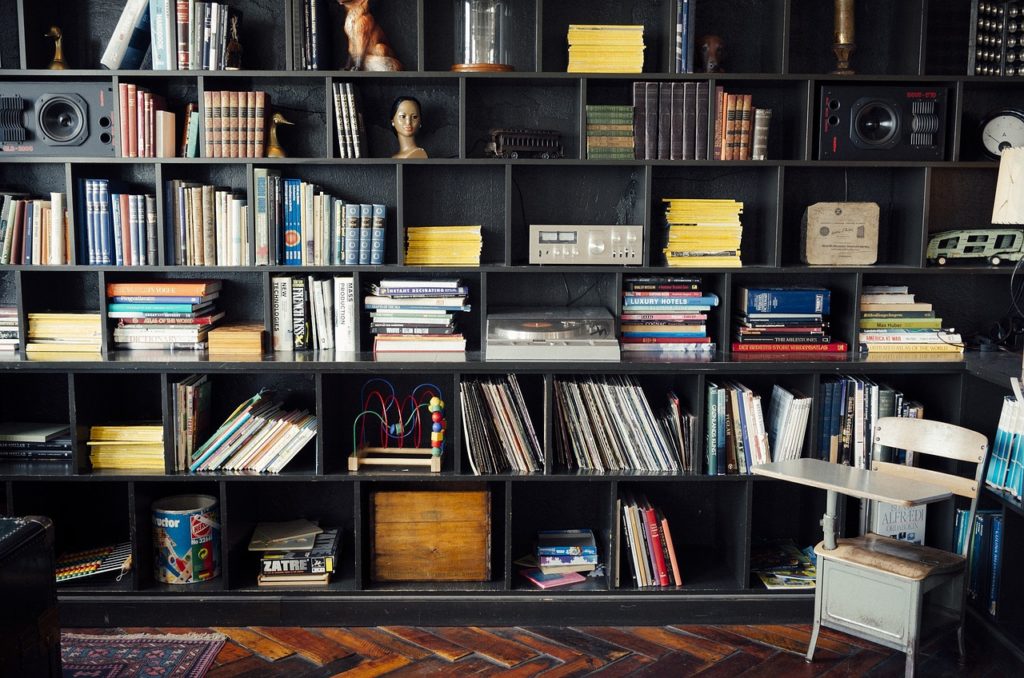 Tips For A Brilliant Bookshelf Makeover